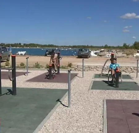 Apartment In Brodarica 4731-4 And 4731-1 *