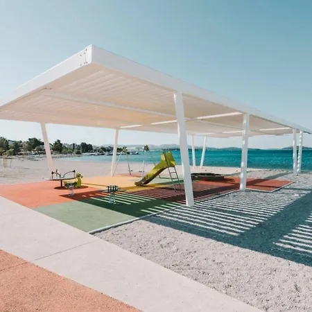 Apartment In Brodarica 4731-4 And 4731-1 Razine