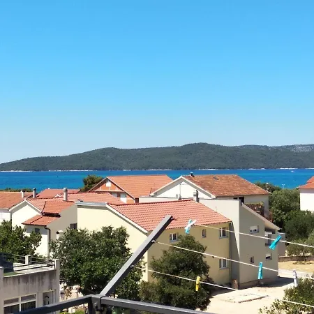 Apartment In Brodarica 4731-4 And 4731-1 Razine