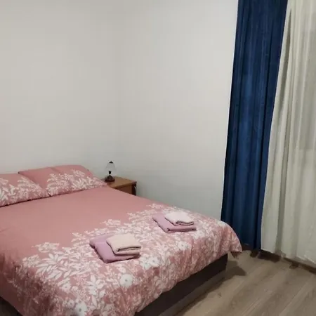 In Brodarica 4731-4 And 4731-1 Apartmán