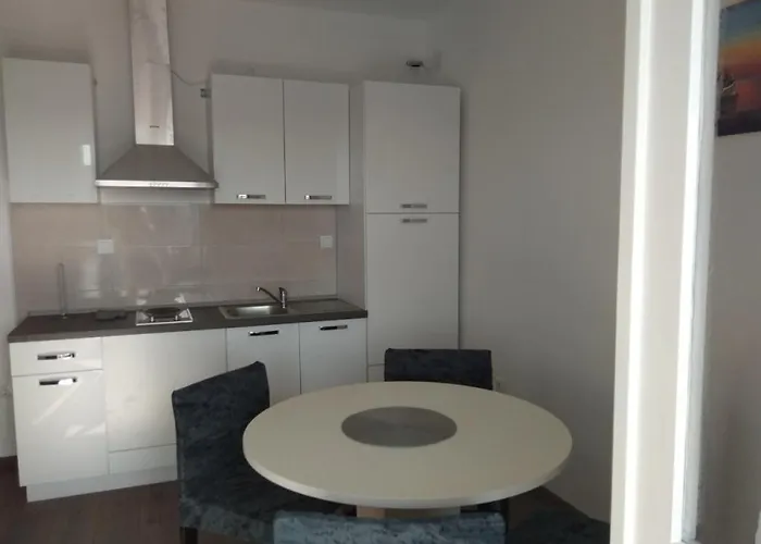 In Brodarica 4731-4 And 4731-1 Apartamento *