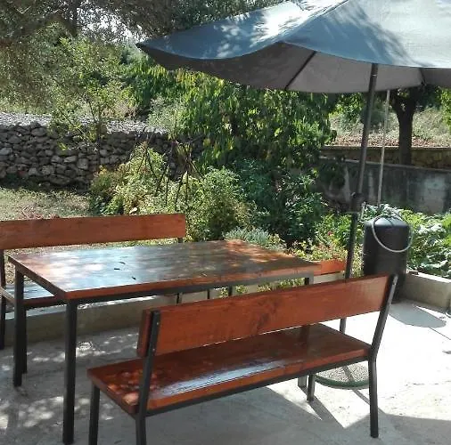 In Brodarica 4731-4 And 4731-1 Apartman *