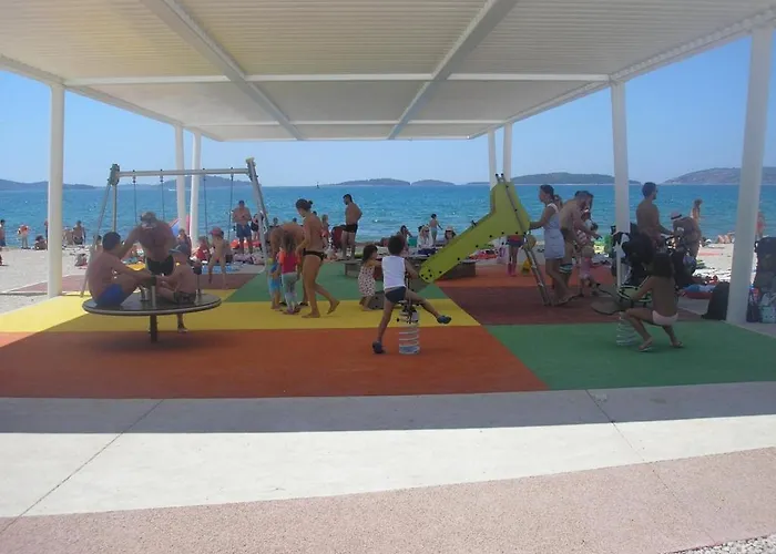 In Brodarica 4731-4 And 4731-1 Lägenhet