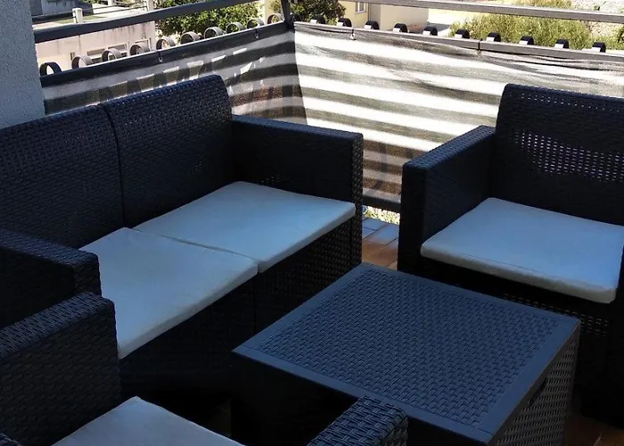 In Brodarica 4731-4 And 4731-1 * Razine