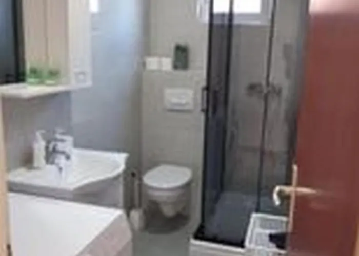 In Brodarica 4731-4 And 4731-1 Razine